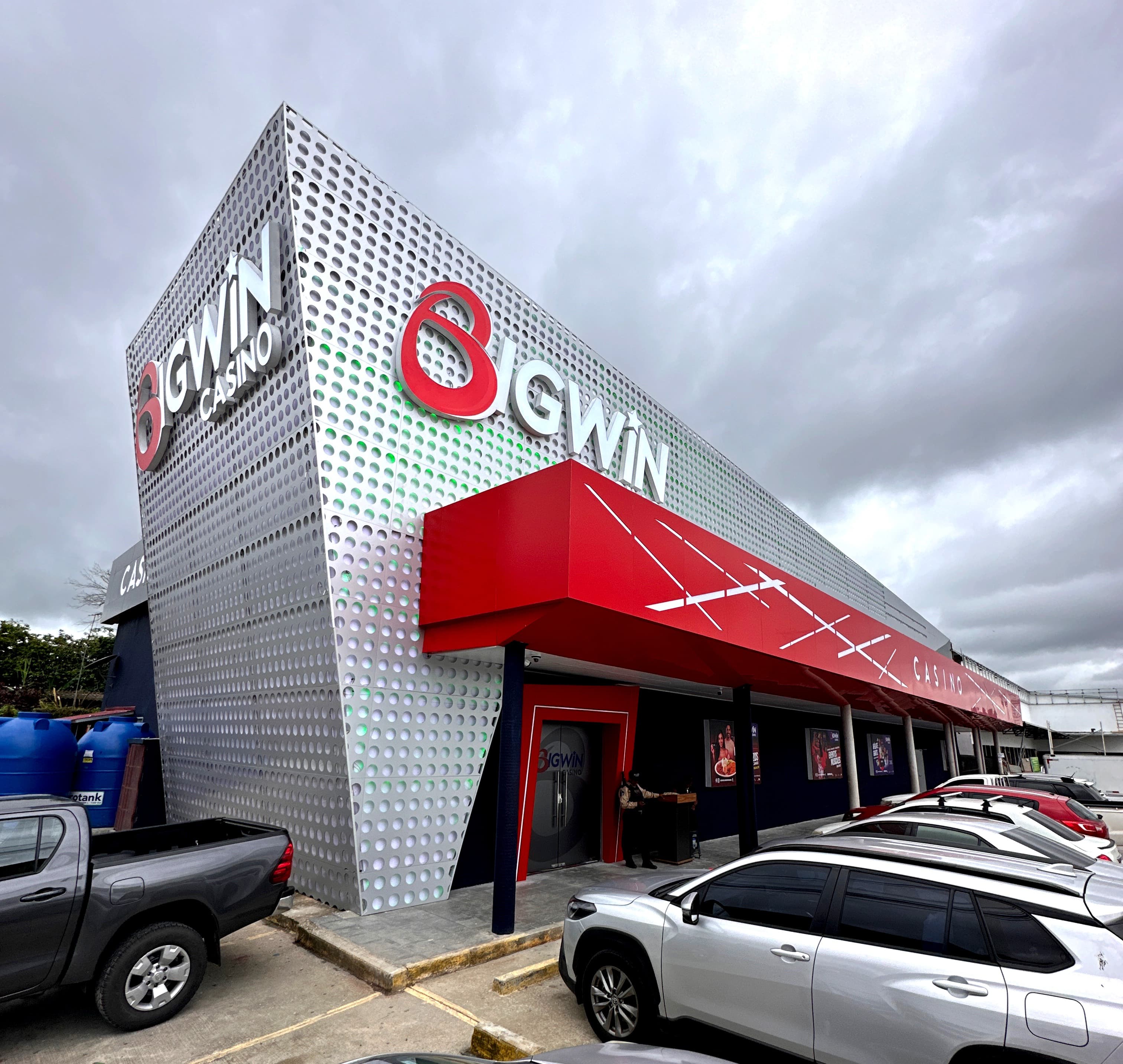 Fachada Big Win Vista Alegre