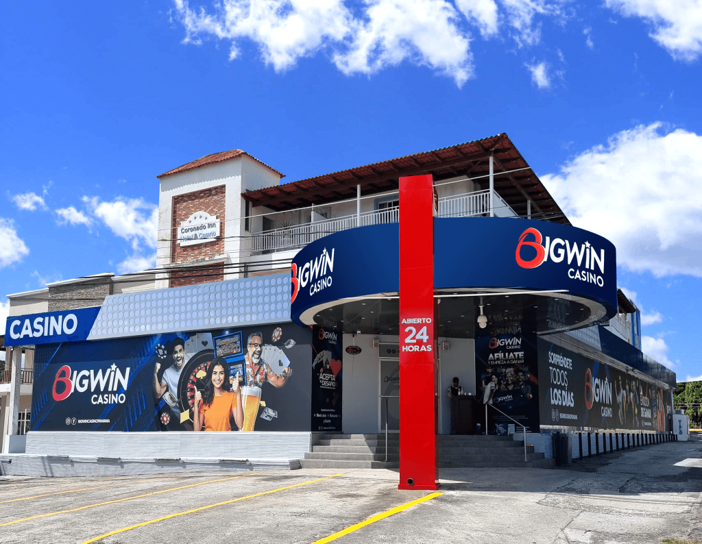 Fachada Big Win Coronado